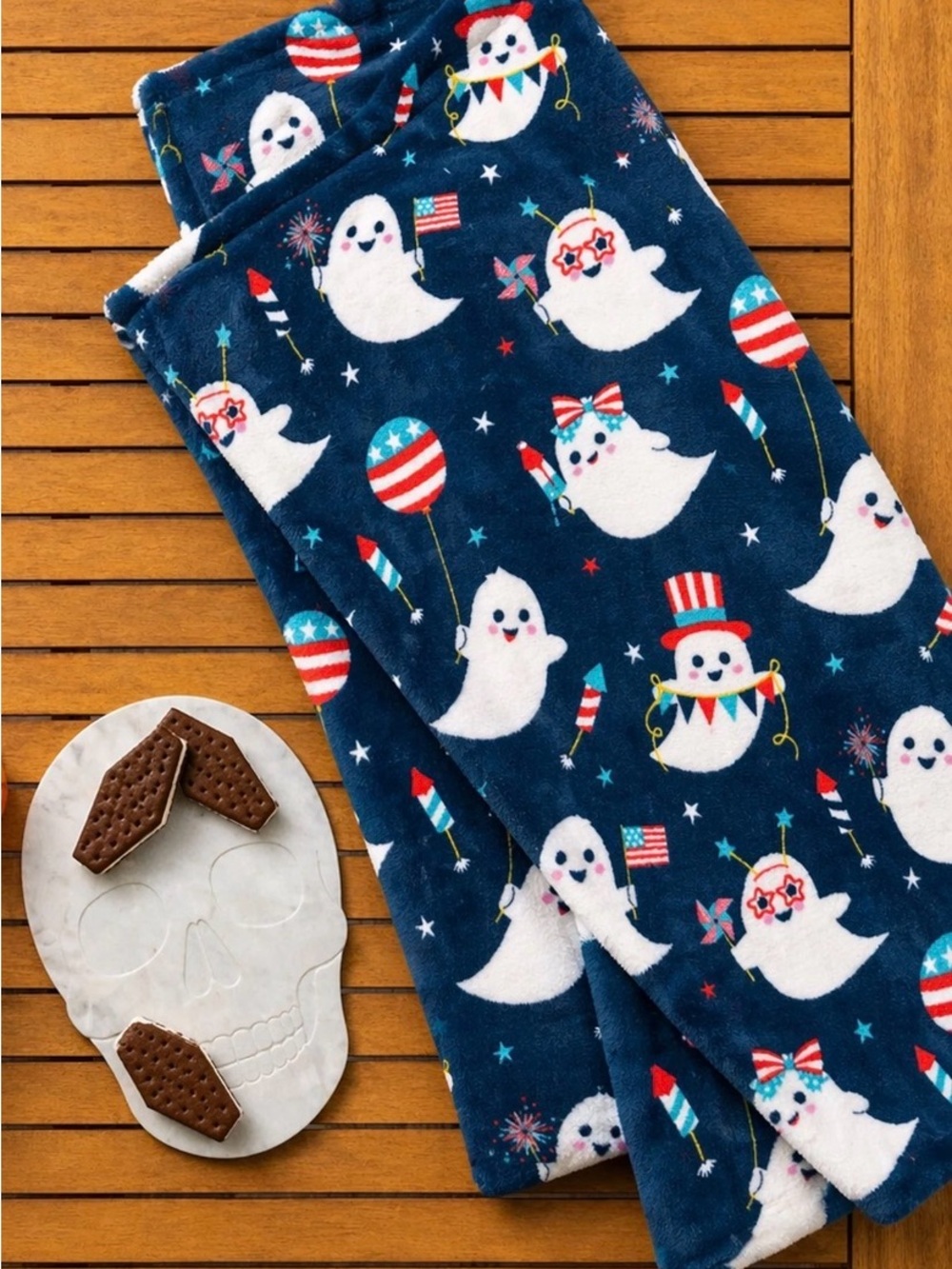 Navy Blue Ghost Print SUMMERWEEN Blanket - Picture 4 of 4